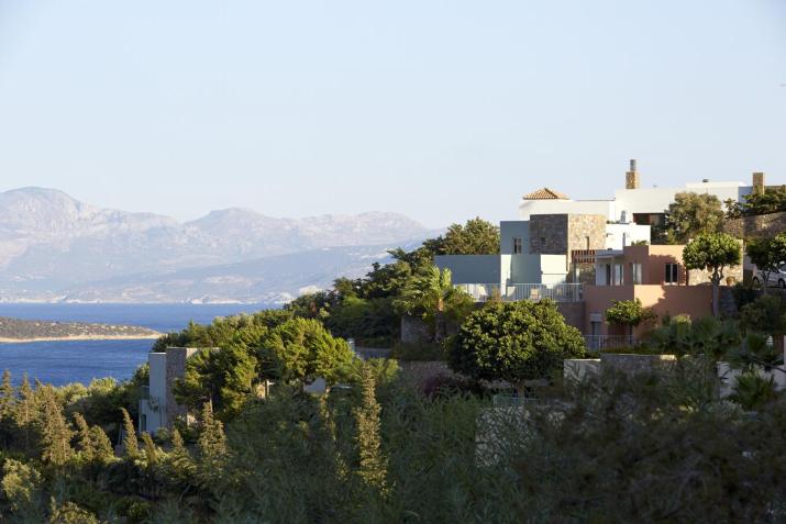 Pleiades Luxurious Villas