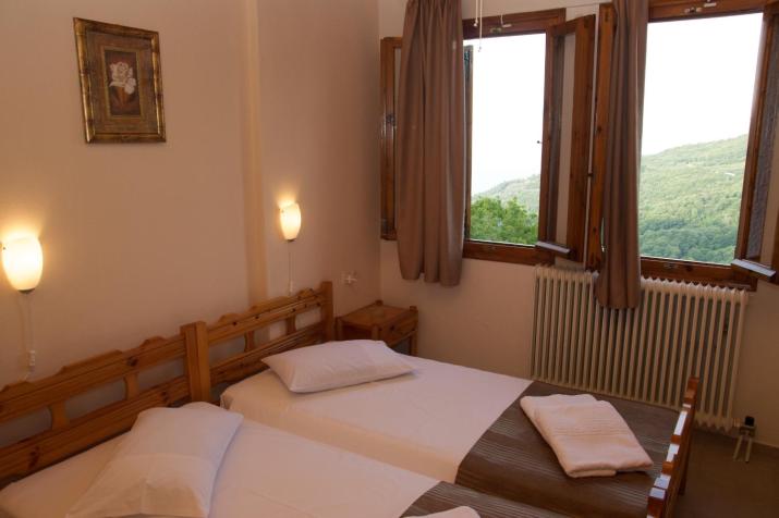 Stavroula Rooms