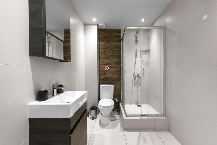Upper Floor, The Luxury Suites