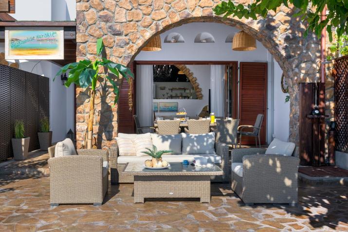 Villa Haraki Paradise