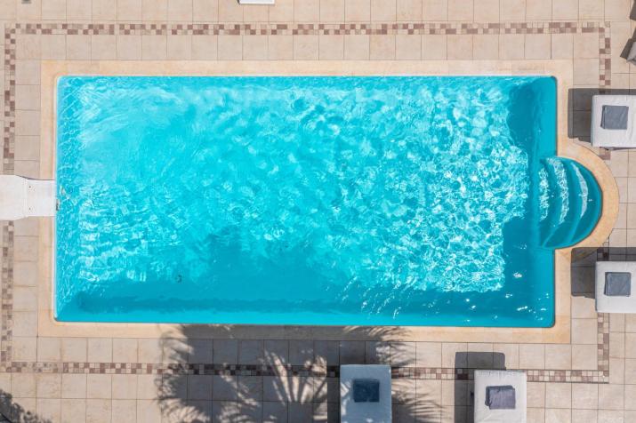 4 Bedroom Villa Valerie with private swimming pool