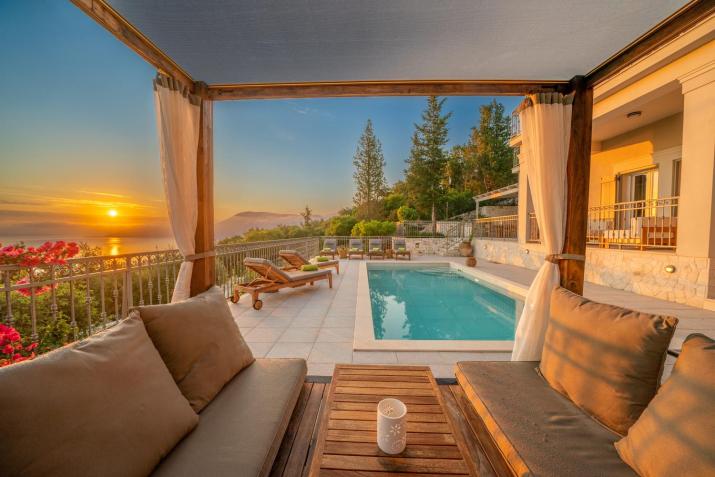 Luxury villa above emblisi beach , with heated pool !