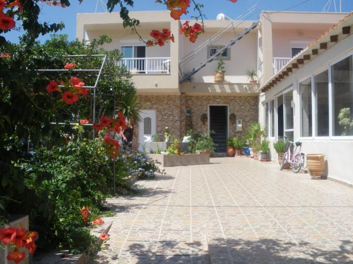 Savvas Studios