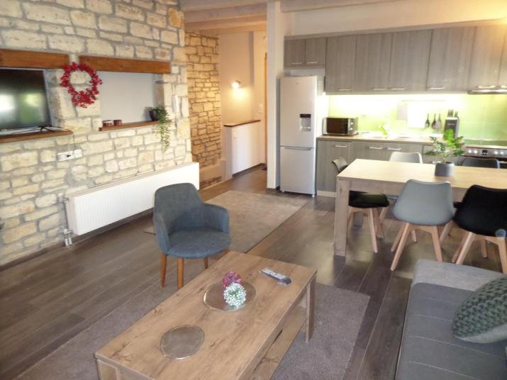 Kalpaki stone apartment 2.