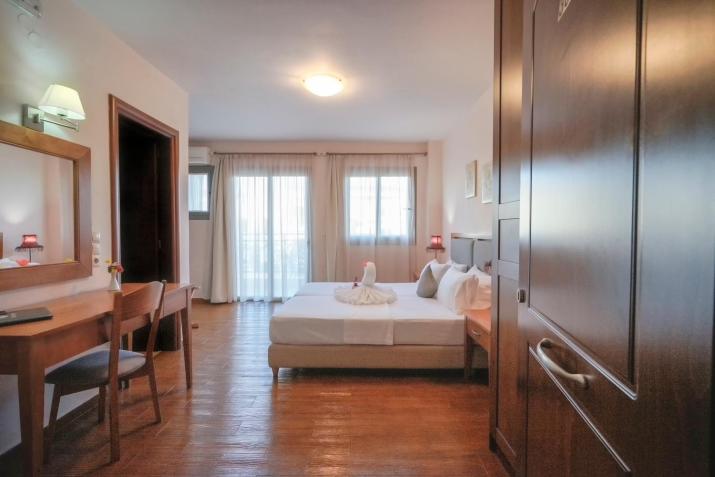 Flamingos Hotel Apartments