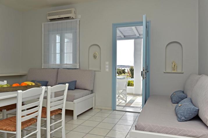 Tonia Apartments Paros