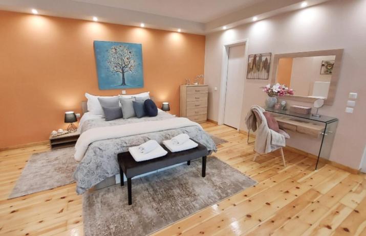 Unique, Stylish Studio near Beaches