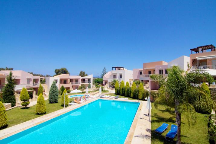 Loutra Resort