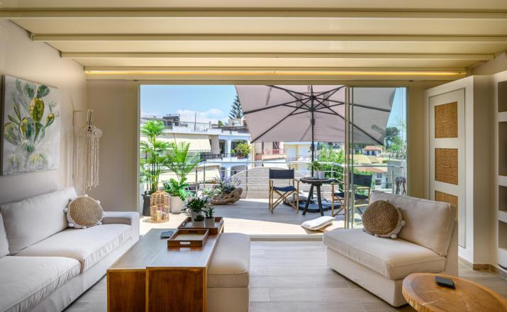 Fiorela's casa- A stylish loft apartment in the heart of Preveza