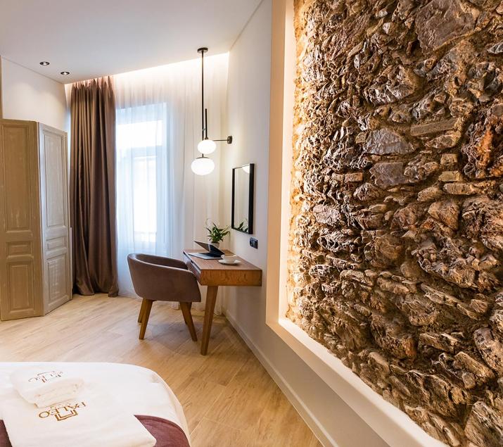 Paleo Suites
