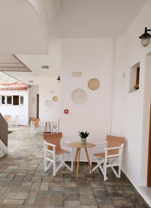 Idomeneas Apartments