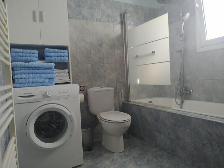 Greek Style Ground Floor Apartment & Pool