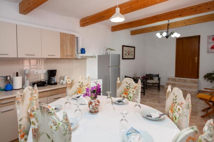 Kentrochori Mountain View House