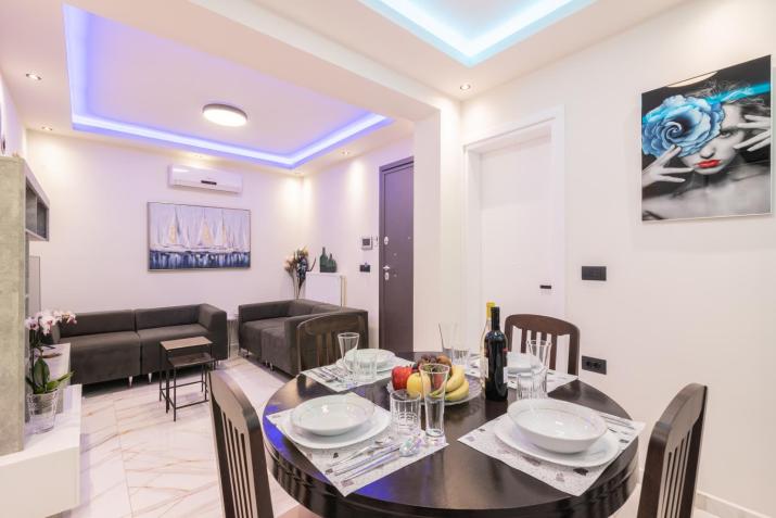 Alkeos Suite by 