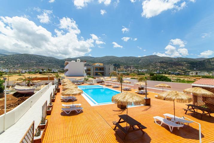 Triton Hotel