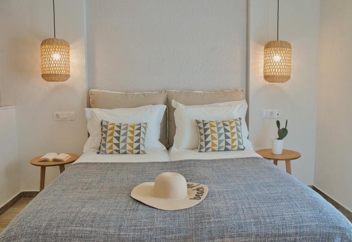 Aeolia suites