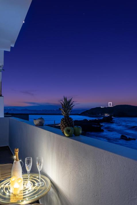 Flèria Seaview Suites