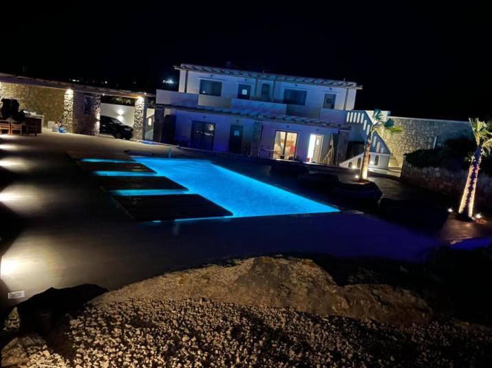 Granite Village Mykonos