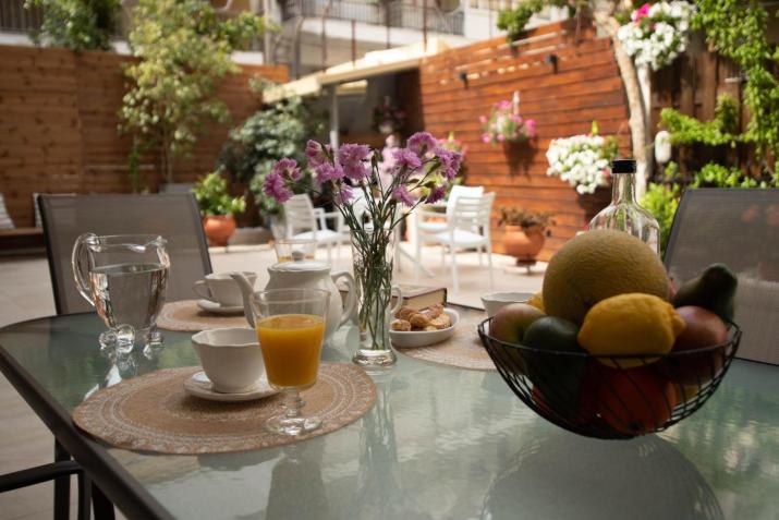 SantaCara City Apartment