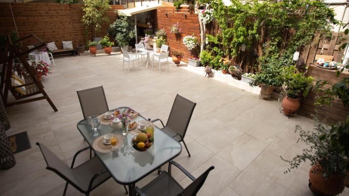 SantaCara City Apartment