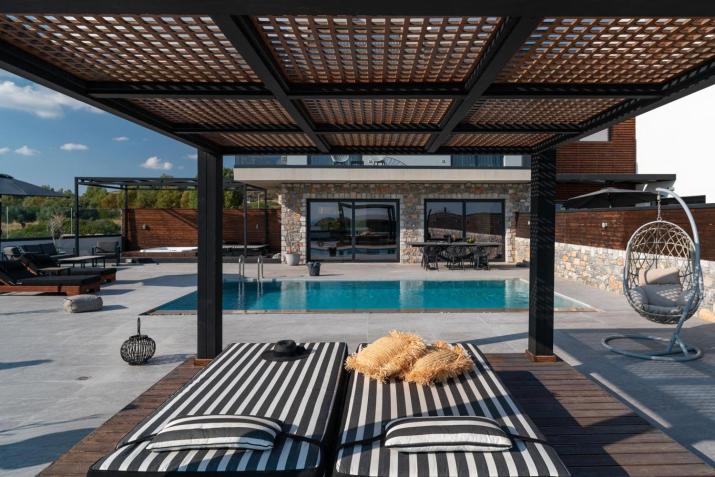 amara luxury villas