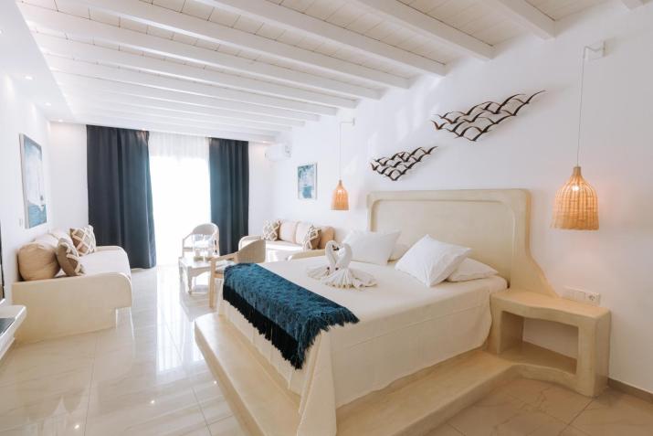 Naxian Emerald Hotel