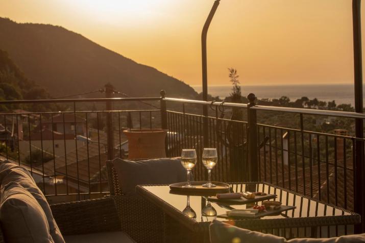 Villa Dimitris - The House Experience