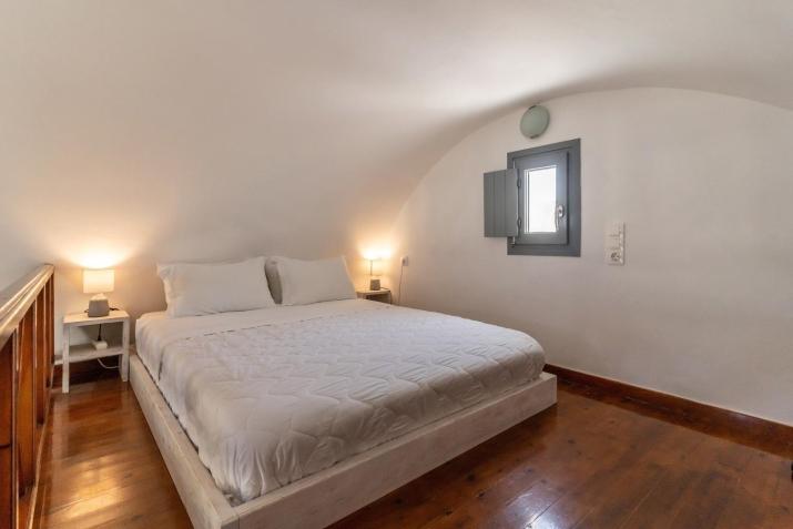 Ampelos Executive Houses