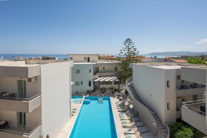 Summer Beach Hotel