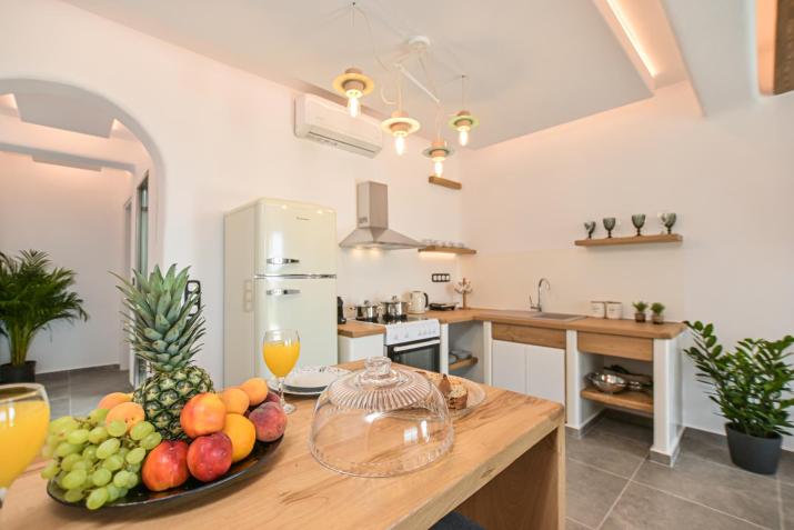 Naxos Pantheon Luxury Apartments