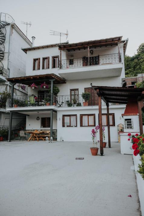 House of Gardenia