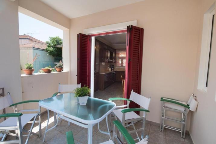 La Strada City House