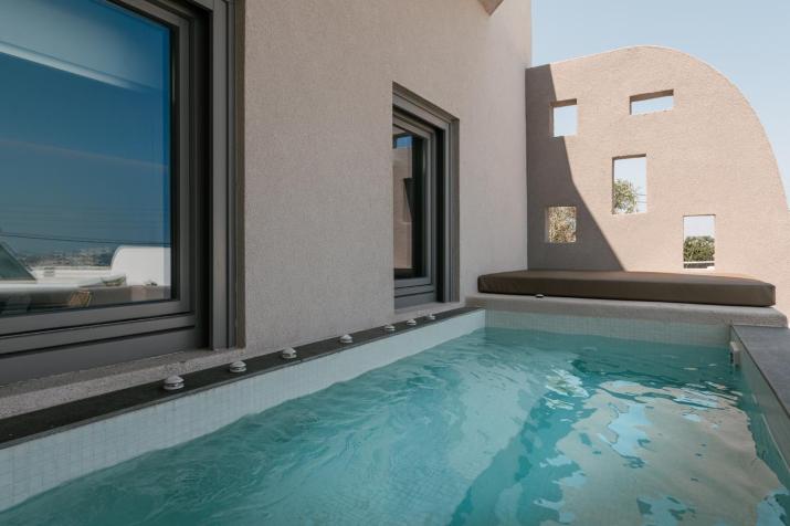 Elements Cozy Suites Pyrgos