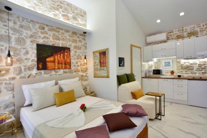 Corfu Cathedral Studio