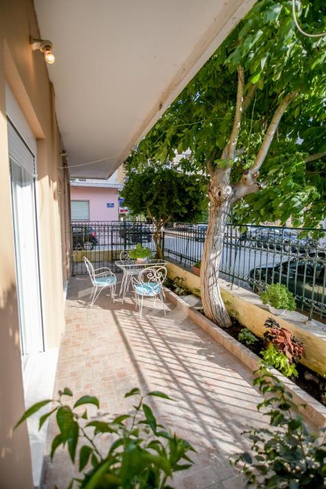Anna Apartment