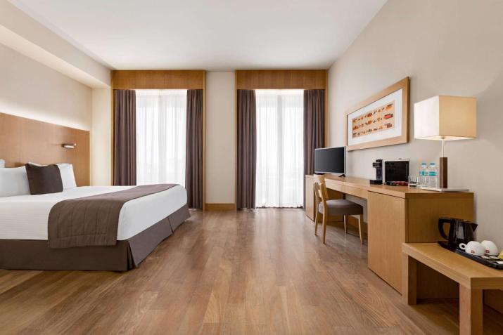 Zeus Thessaloniki Lazart