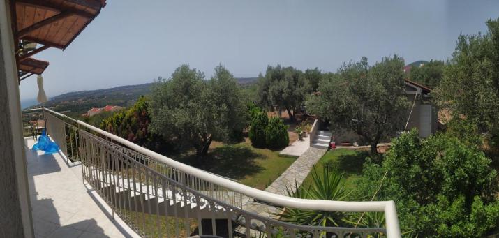 Manolia Studios