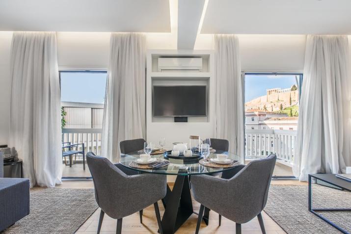 Modern flat in the grounds of Acropolis Monuments -Armonia-
