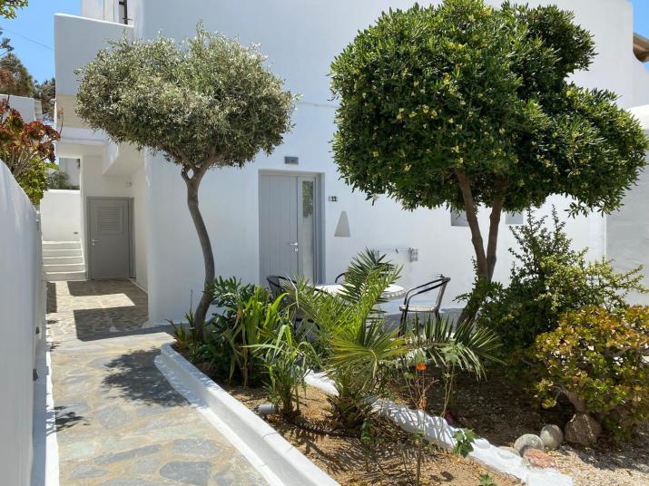 Zisis Pension