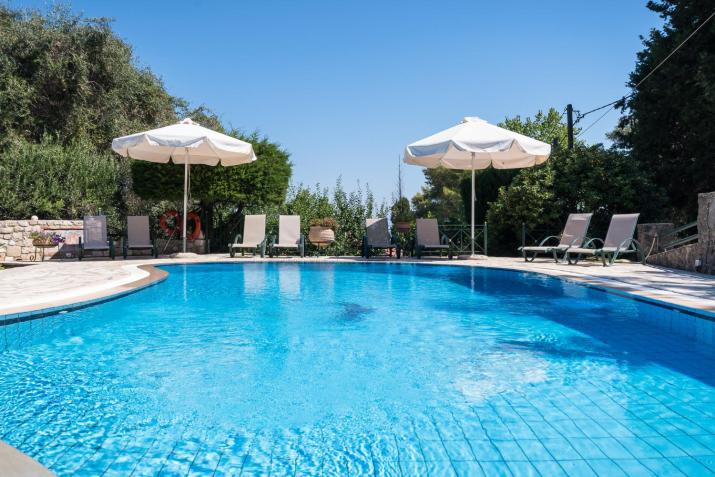 Nikiforos Apartments by Konnect, Mesongi