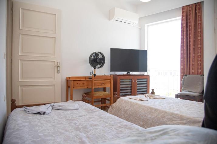 Stavros Double Room iKos apartment in kos town