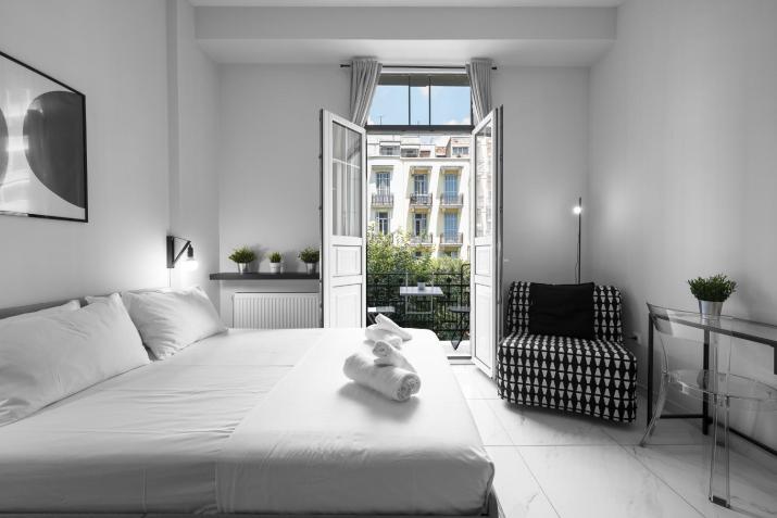 Breez Apartments, The Luxury Suites