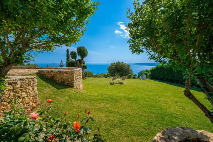 Lourdas Bay View