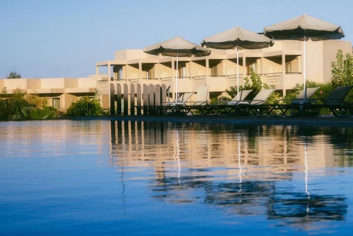 Giannoulis – Santa Marina Beach Hotel