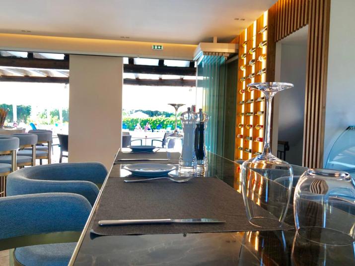 IONIAN SUITES by Bruskos