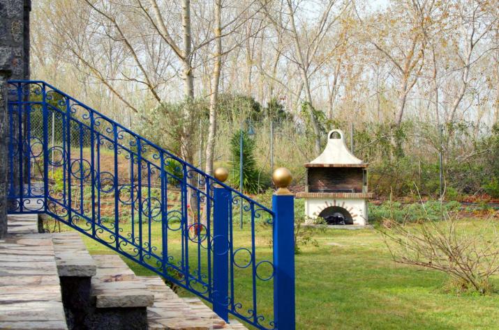 Villa Lefka