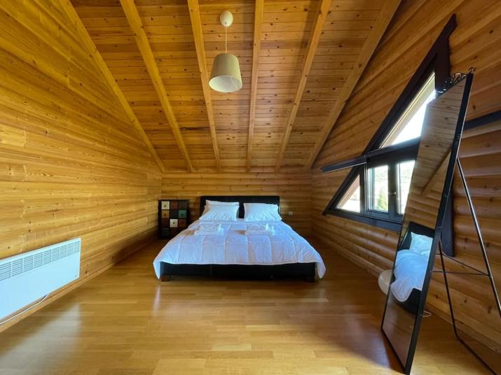 Chalet Klimatia - Όμορφη ξύλινη μεζονέτα με τζάκι