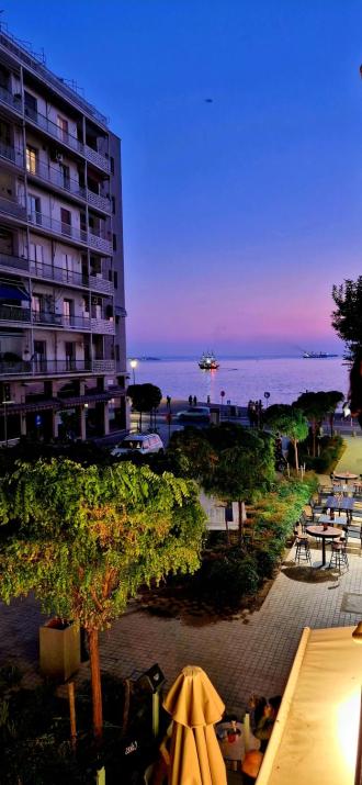 Porto Sea View Apartments - D. Gounari 5