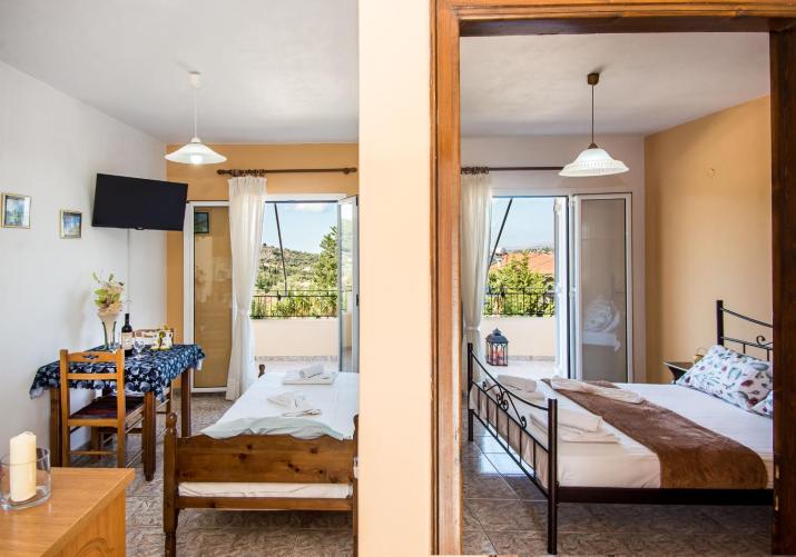 Aristotelis Apartments