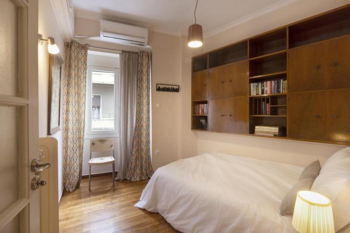 Prime Location 2 BR APT next to the Acropolis